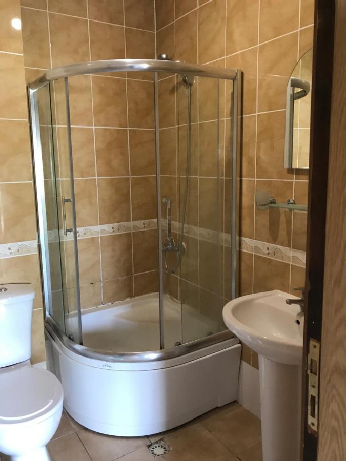 פיזונדה Guest House Alashara חדר תמונה