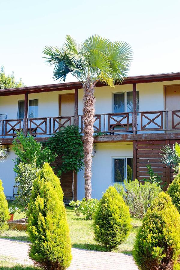 פיזונדה Guest House Alashara מראה חיצוני תמונה